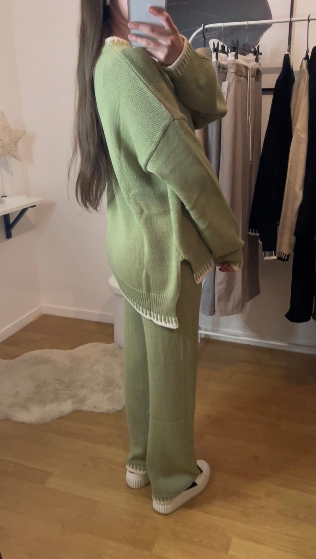 Ensemble vert clair