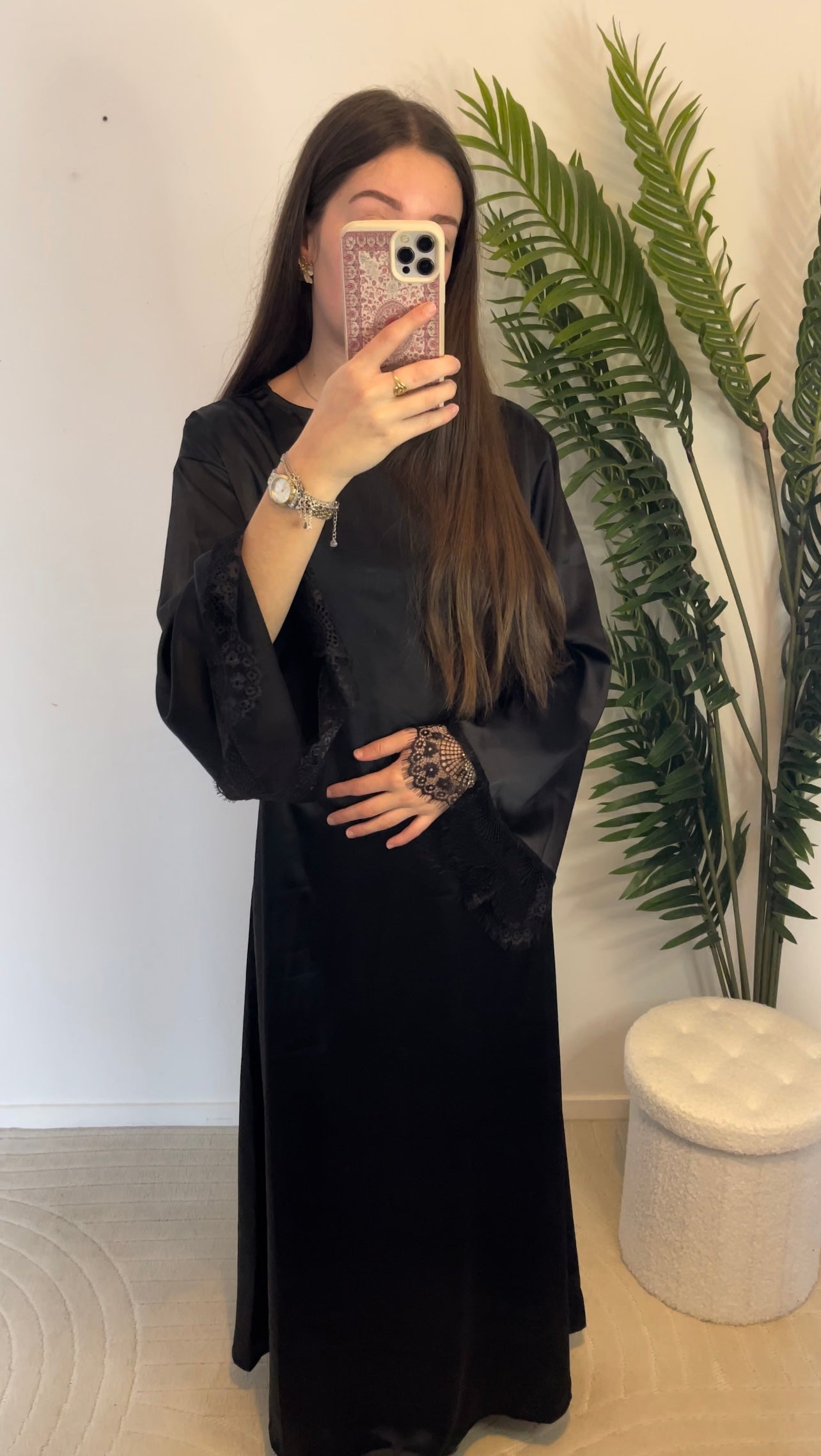 Robe dentelle à nouer • Noire